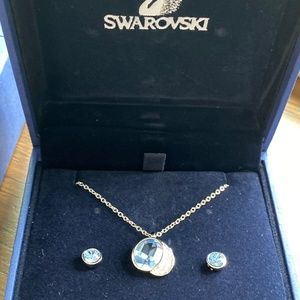 Swarovski Women's Necklace & Earring Set - Gloria Silver